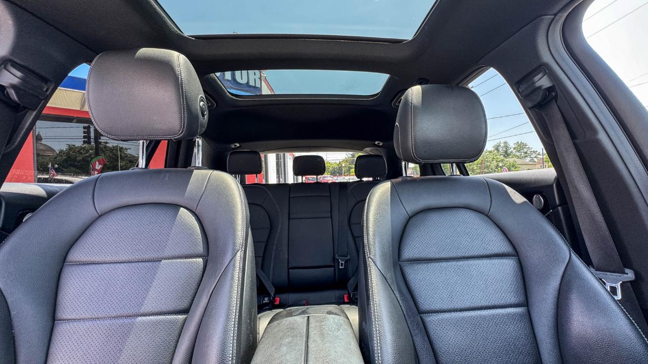 Mercedes-Benz GLC GLC 300 4MATIC SUV 2020
