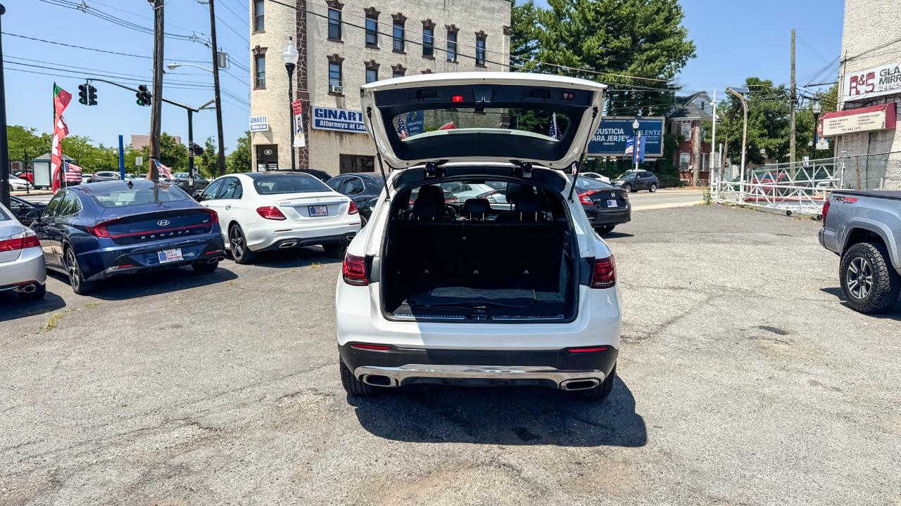 Mercedes-Benz GLC GLC 300 4MATIC SUV 2020