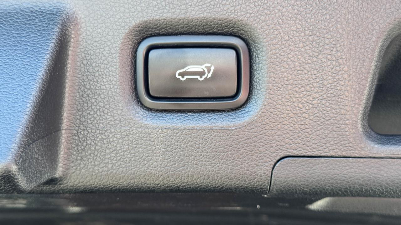 Hyundai Santa Fe XRT AWD 2023