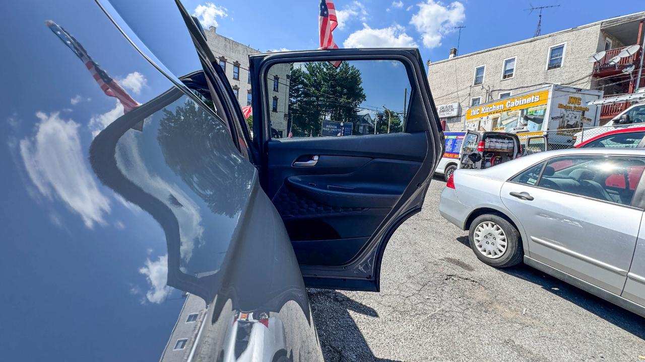 Hyundai Santa Fe XRT AWD 2023