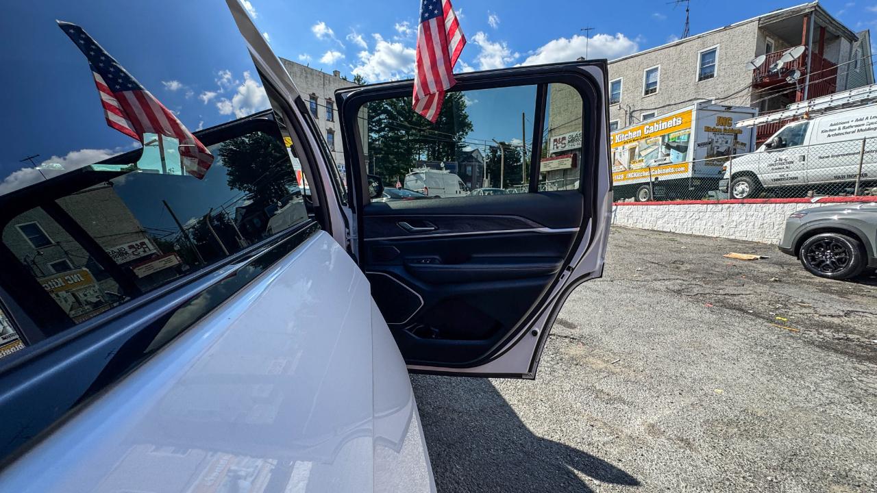Jeep Grand Cherokee L Limited 4x4 2021