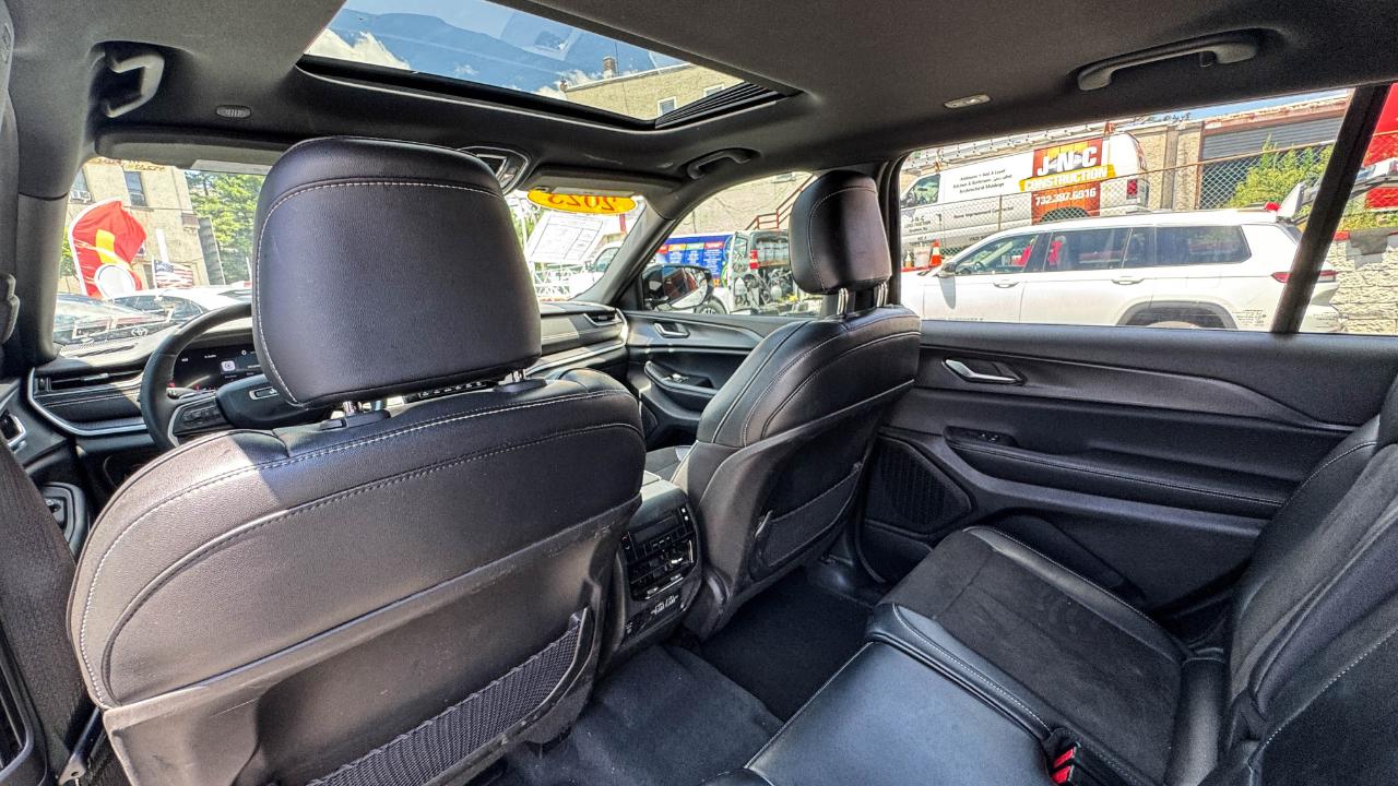 Jeep Grand Cherokee L Altitude 4x4 2023