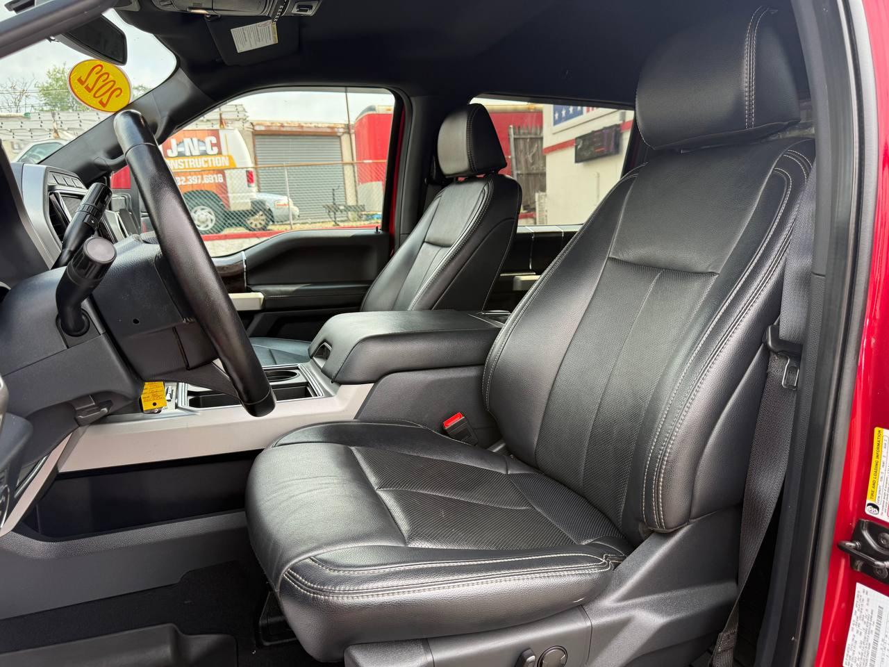 Ford Super Duty F-250 SRW Lariat 4WD SuperCab 8' Box 2022