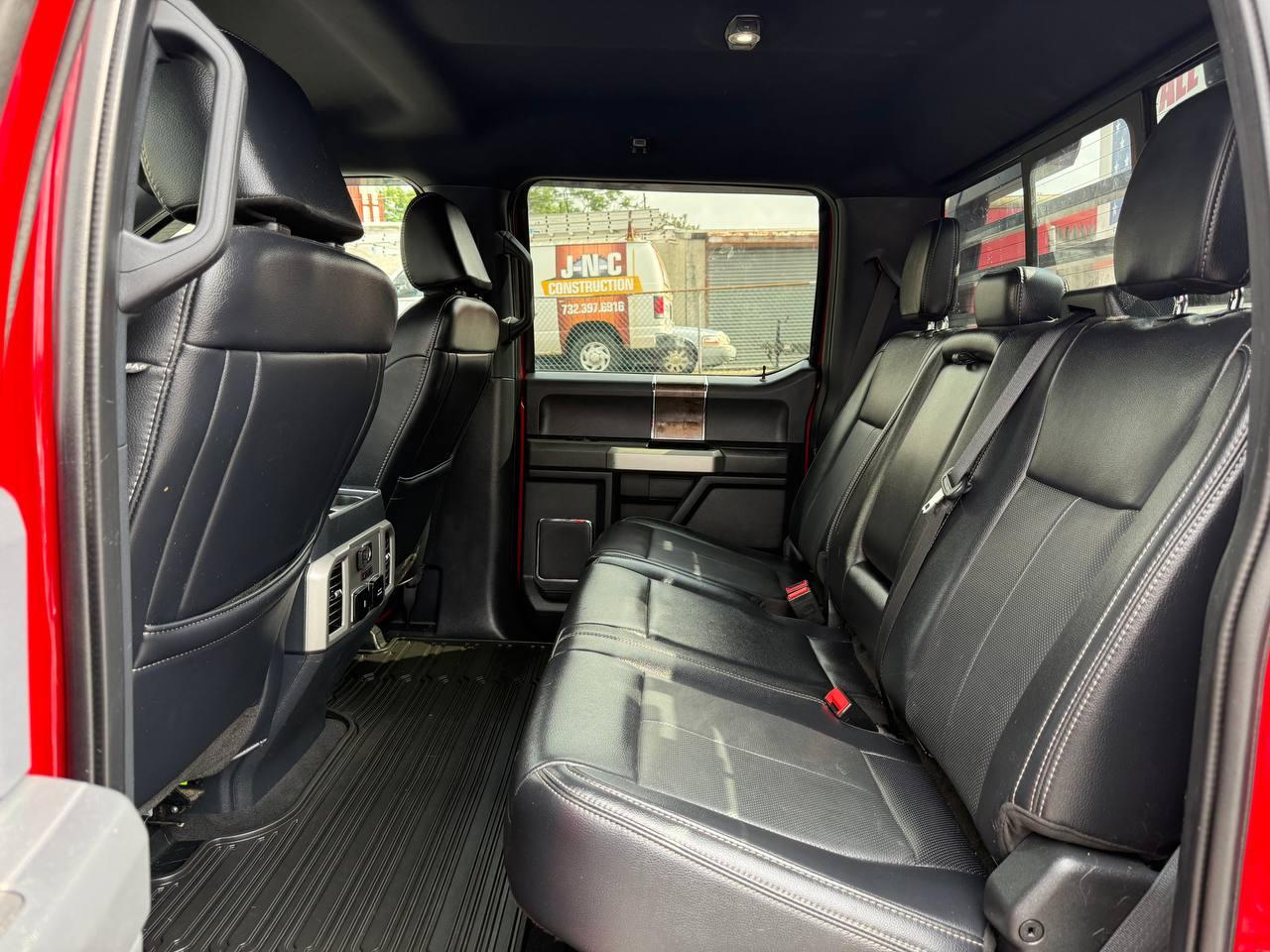Ford Super Duty F-250 SRW Lariat 4WD SuperCab 8' Box 2022