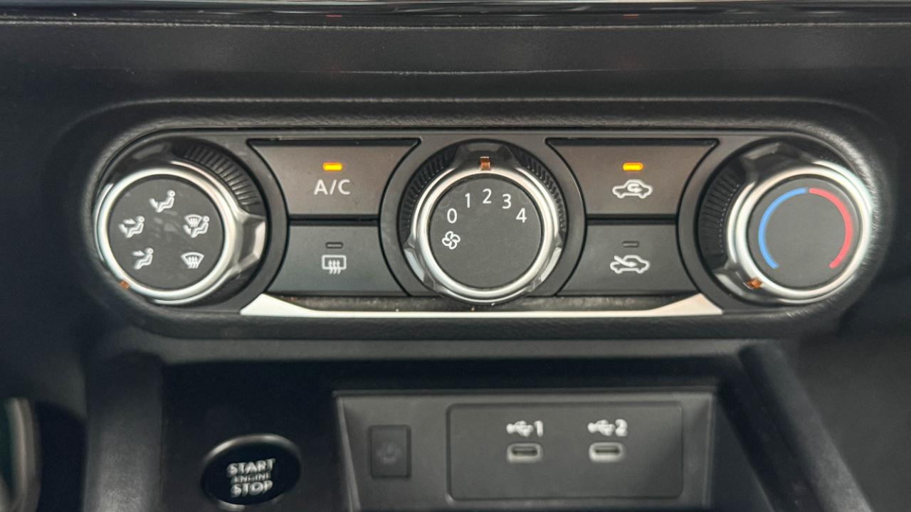 Nissan Kicks SV 2025