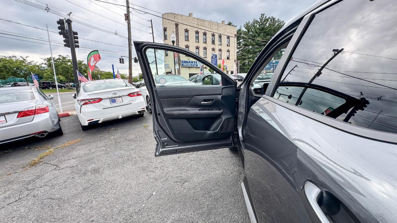 Nissan Kicks SV 2025