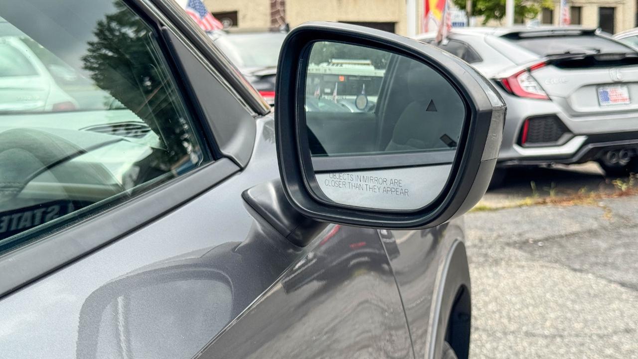 Nissan Kicks SV 2025