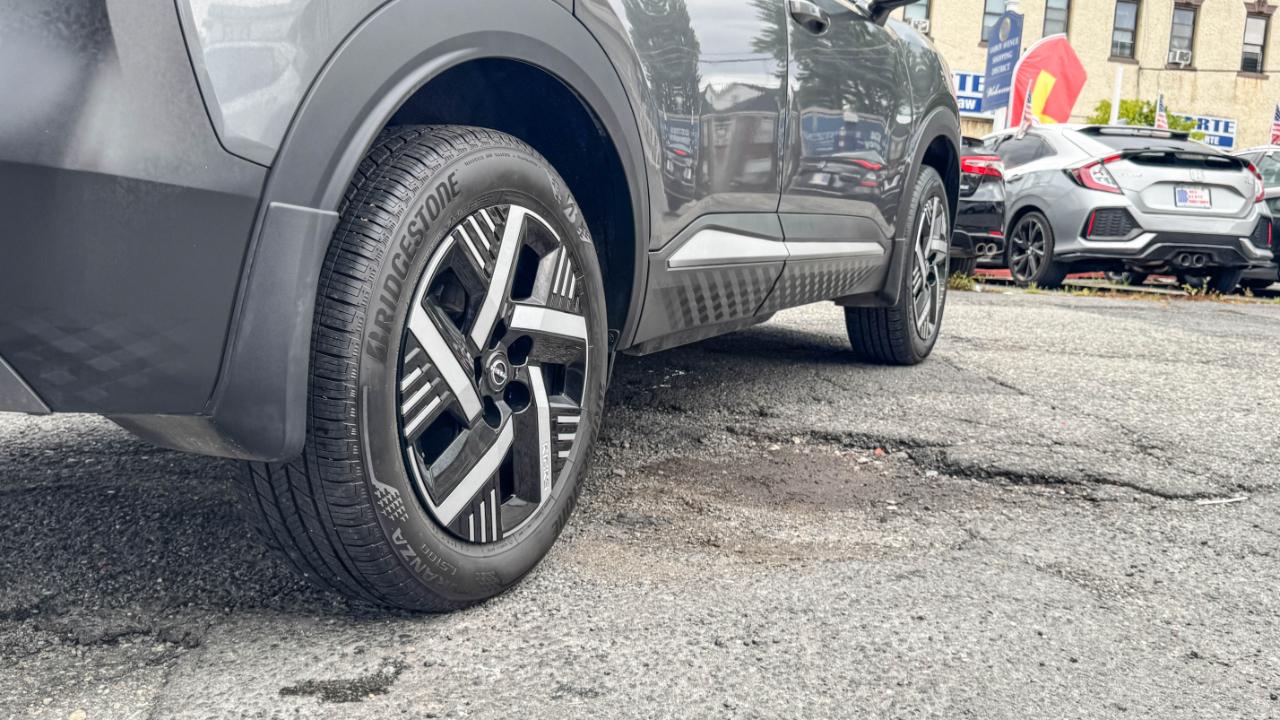 Nissan Kicks SV 2025