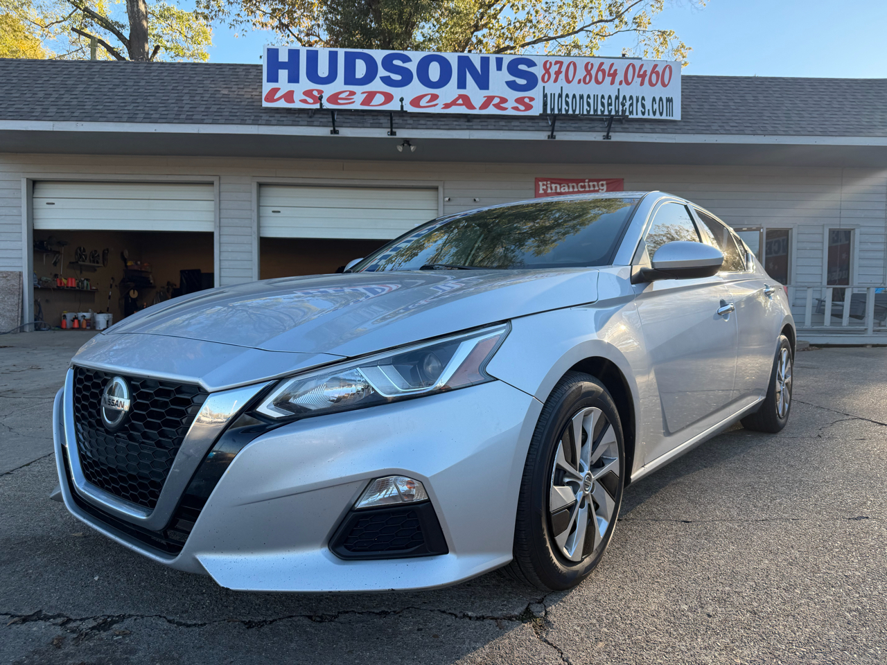 2020 Nissan Altima S's photo