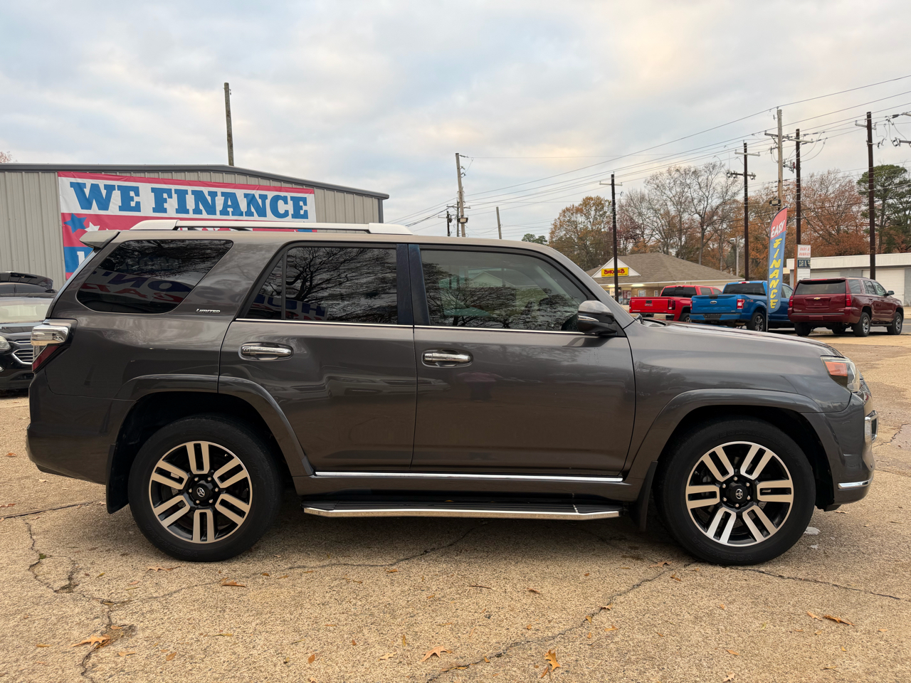 Toyota 4Runner SR5 2WD 2015