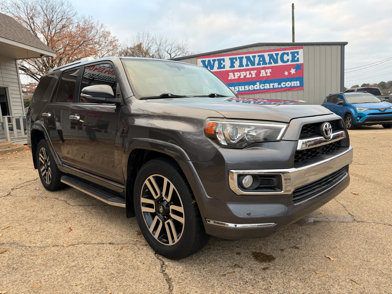 Toyota 4Runner SR5 2WD 2015