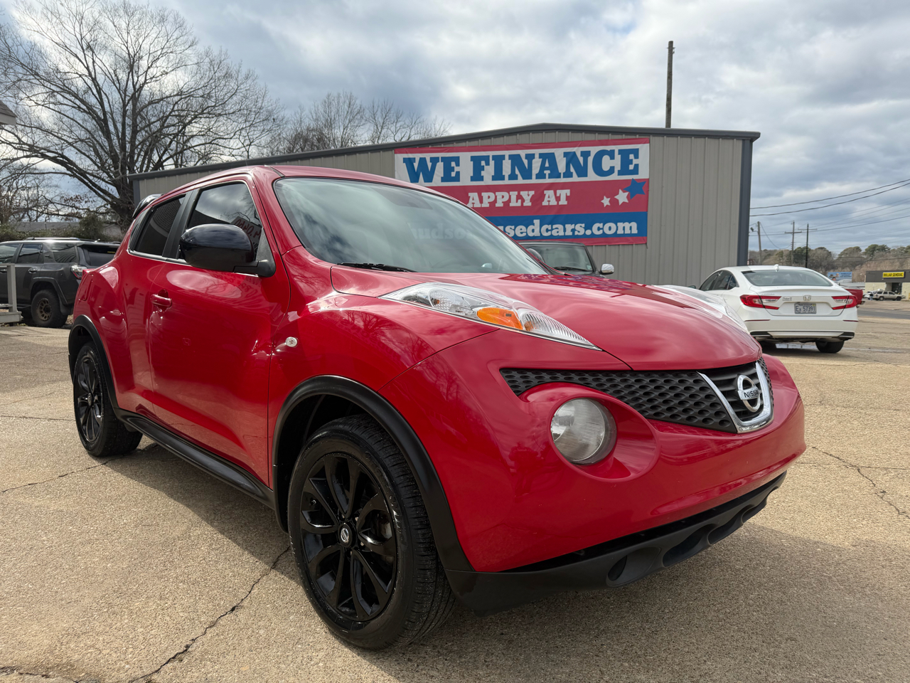 Nissan Juke S FWD 2014