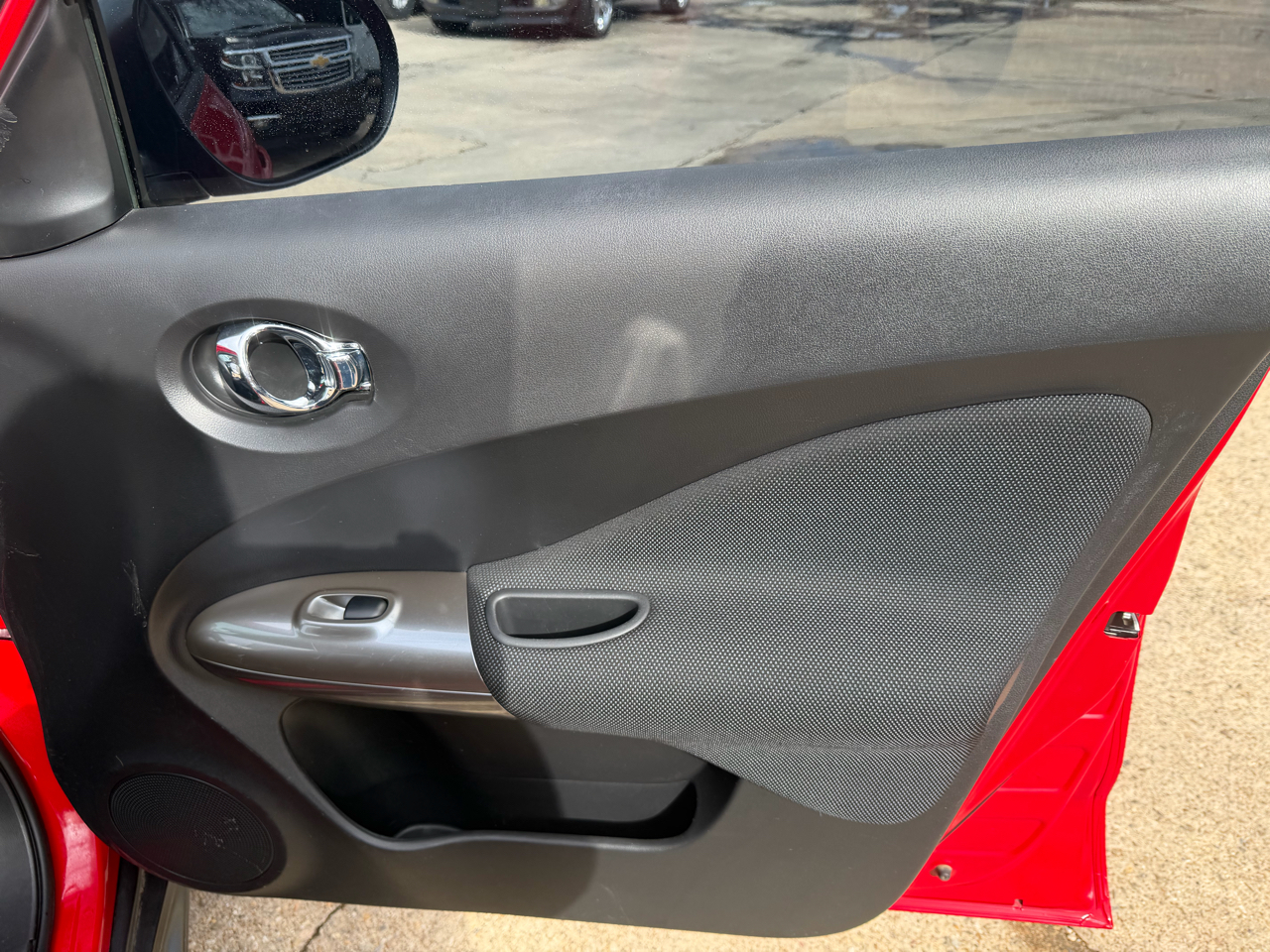 Nissan Juke S FWD 2014