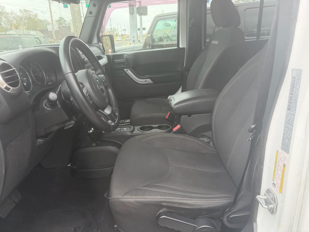 Jeep Wrangler JK Unlimited Sahara 4WD 2018