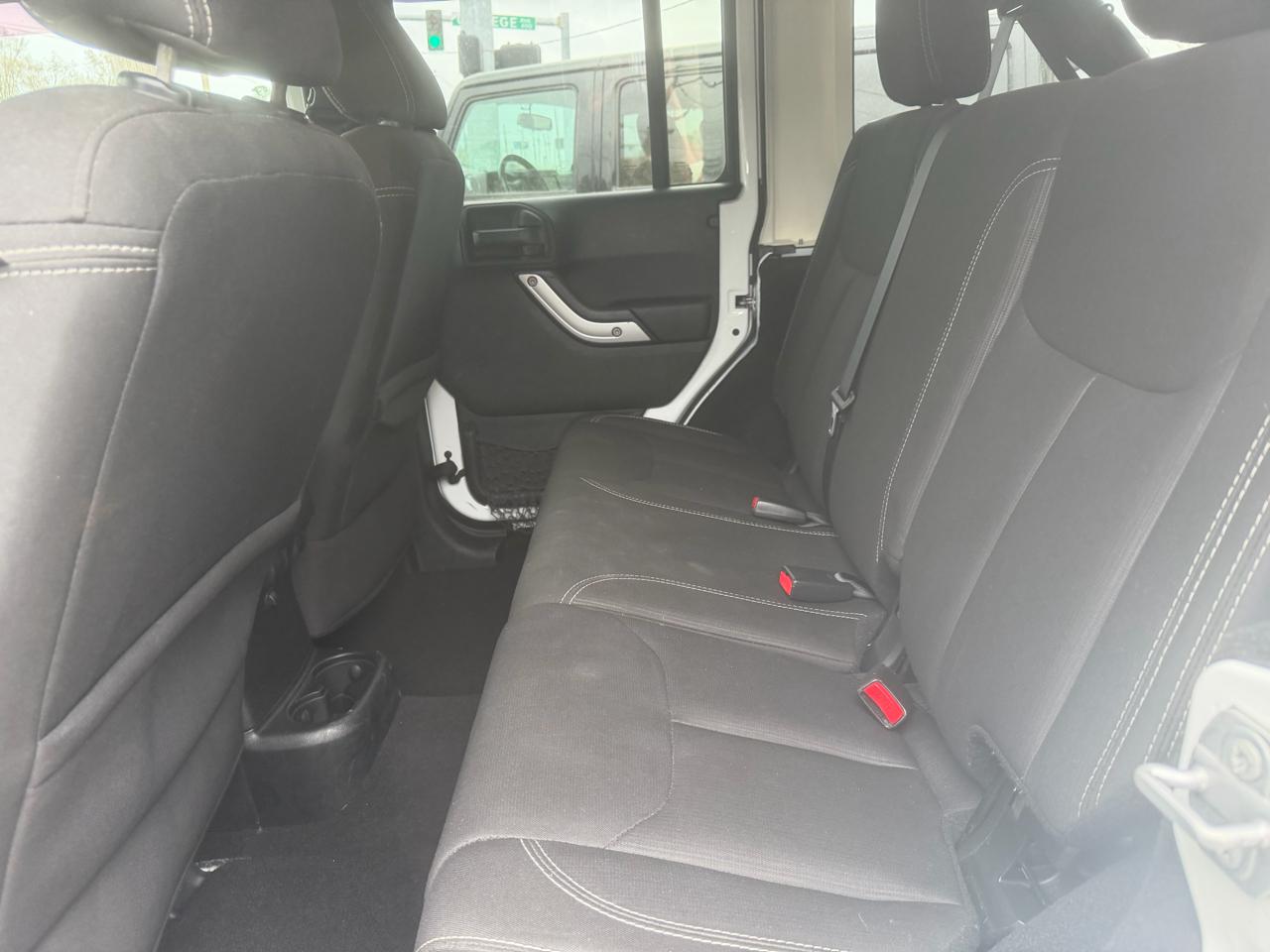 Jeep Wrangler JK Unlimited Sahara 4WD 2018