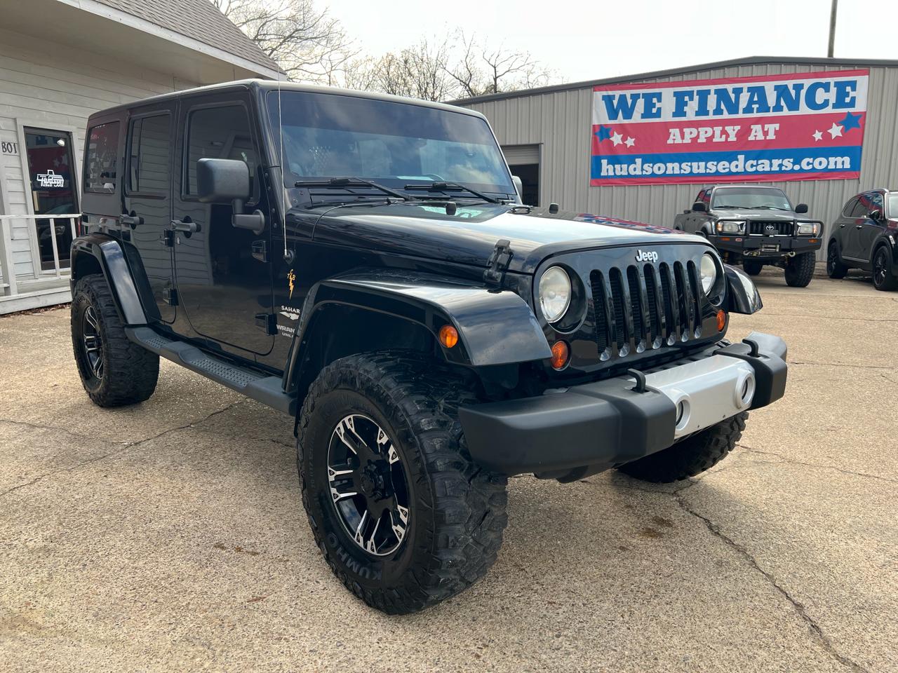 Jeep Wrangler Unlimited Sahara 4WD 2014