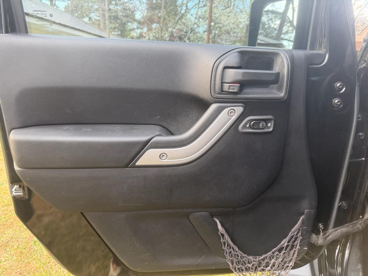 Jeep Wrangler Unlimited Sahara 4WD 2014