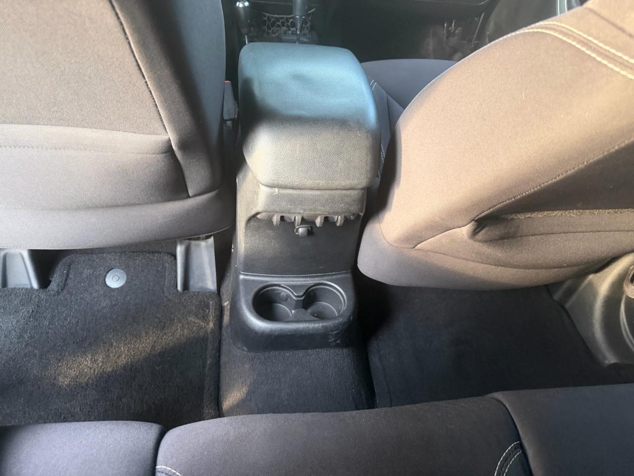 Jeep Wrangler Unlimited Sahara 4WD 2014