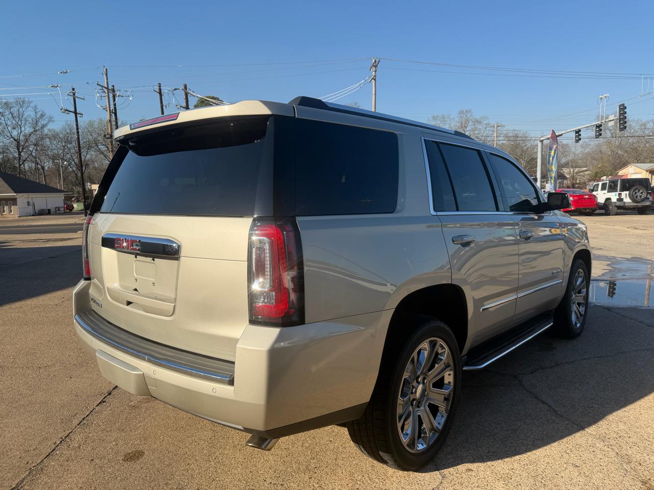 GMC Yukon Denali 2WD 2017