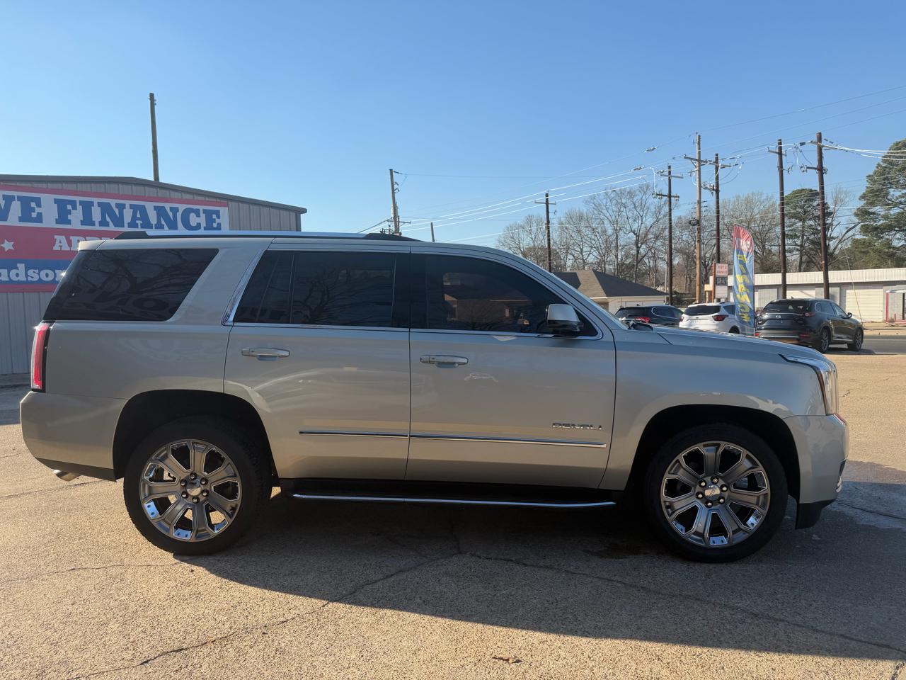 GMC Yukon Denali 2WD 2017