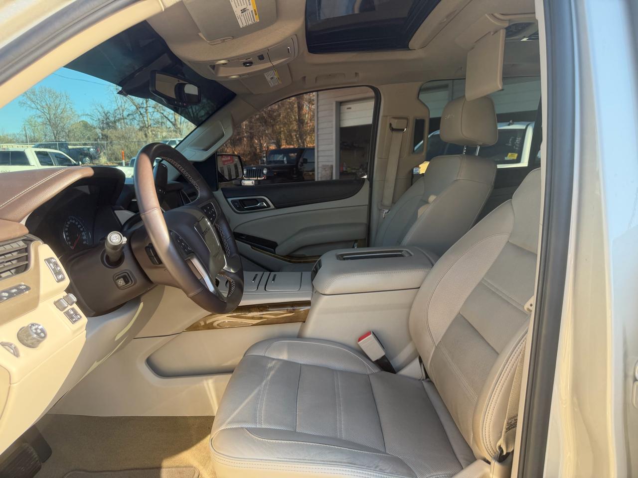 GMC Yukon Denali 2WD 2017