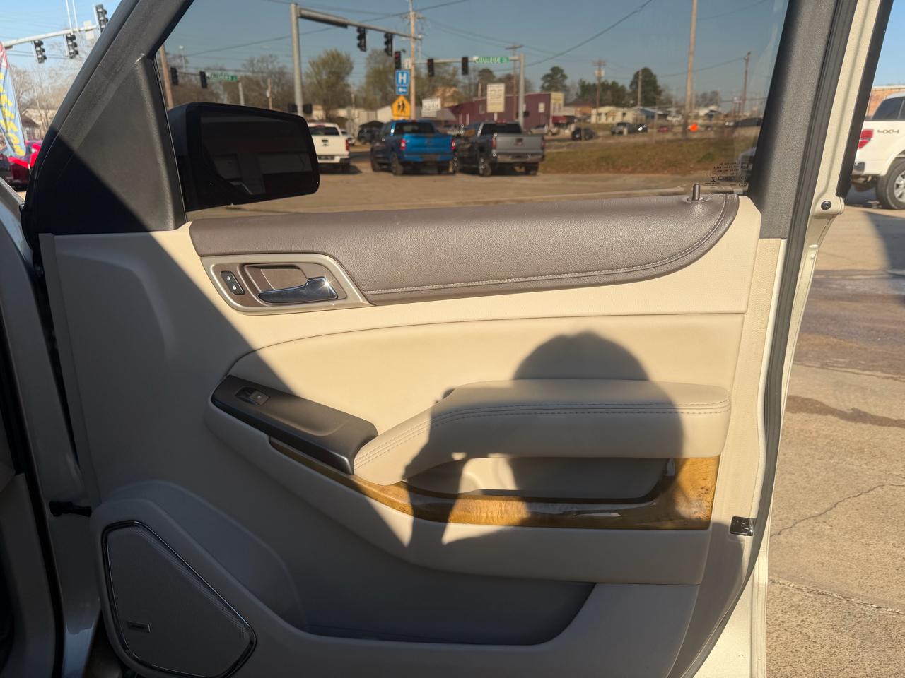 GMC Yukon Denali 2WD 2017