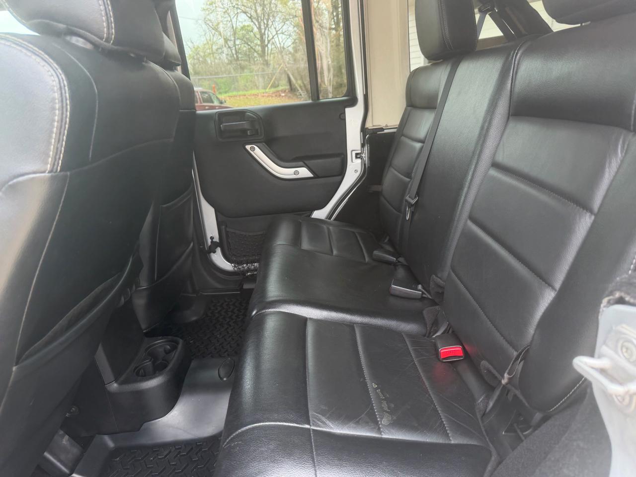 Jeep Wrangler Unlimited Rubicon 4WD 2012