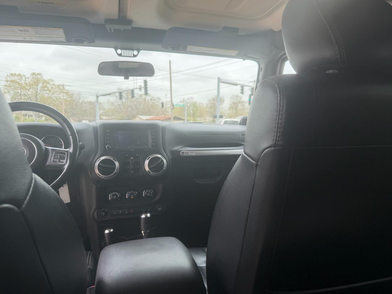 Jeep Wrangler Unlimited Rubicon 4WD 2012