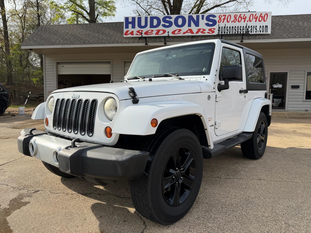 Jeep Wrangler Sahara 4WD 2012