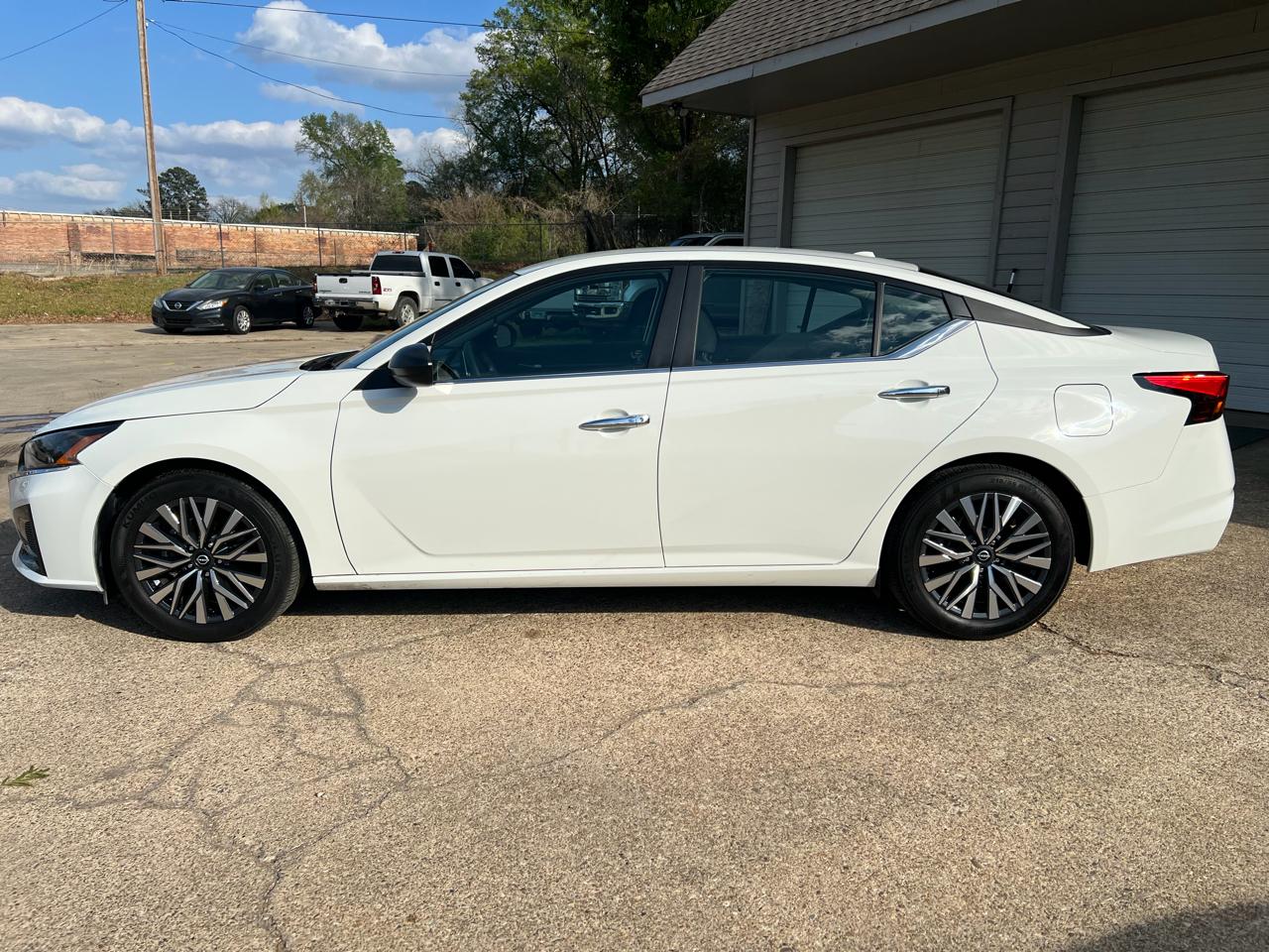 Nissan Altima 2.5 SV 2025