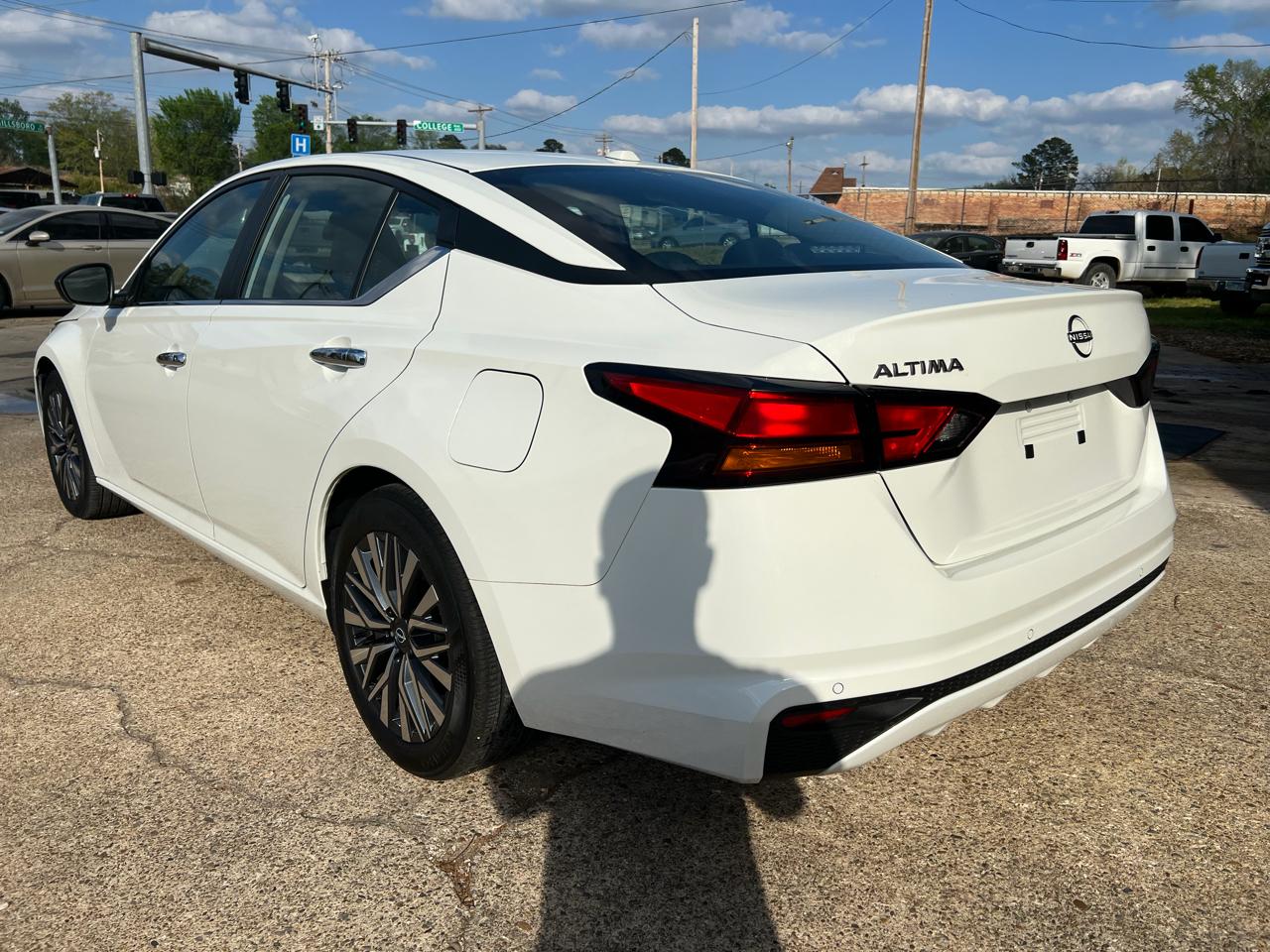 Nissan Altima 2.5 SV 2025