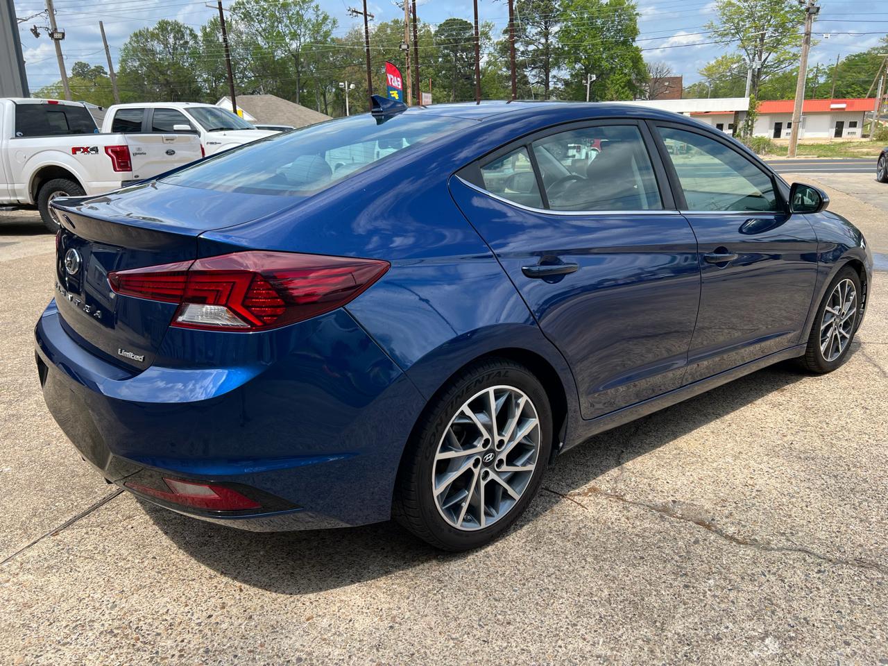Hyundai Elantra Limited 2020