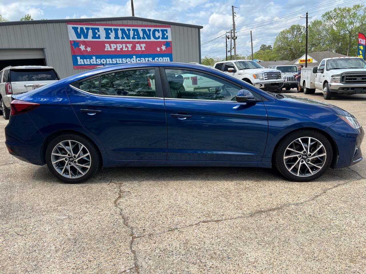 Hyundai Elantra Limited 2020