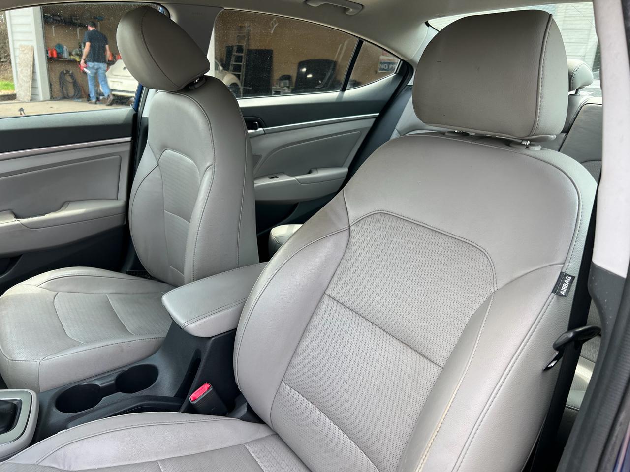 Hyundai Elantra Limited 2020