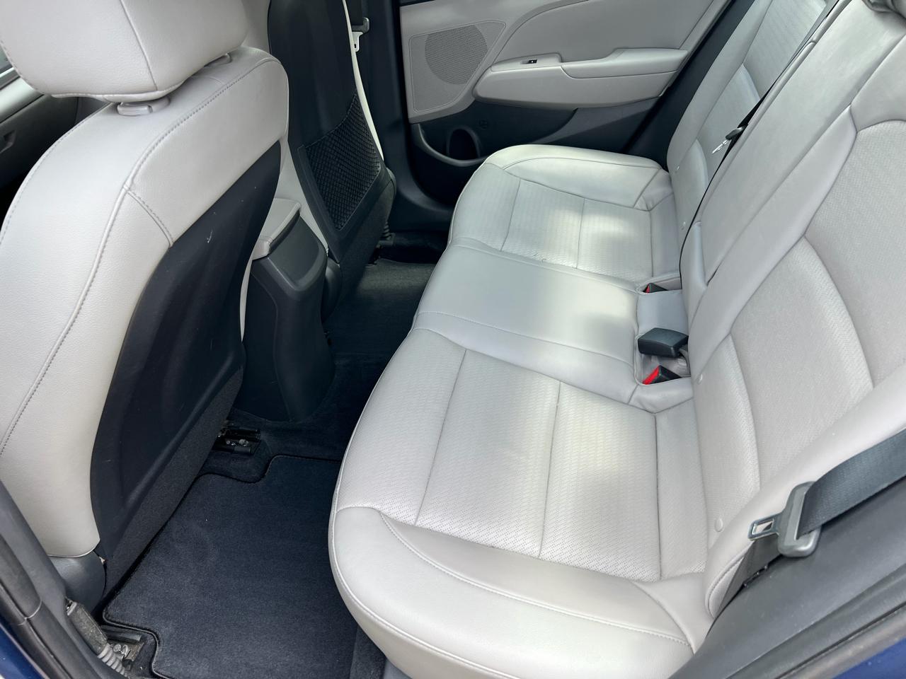 Hyundai Elantra Limited 2020