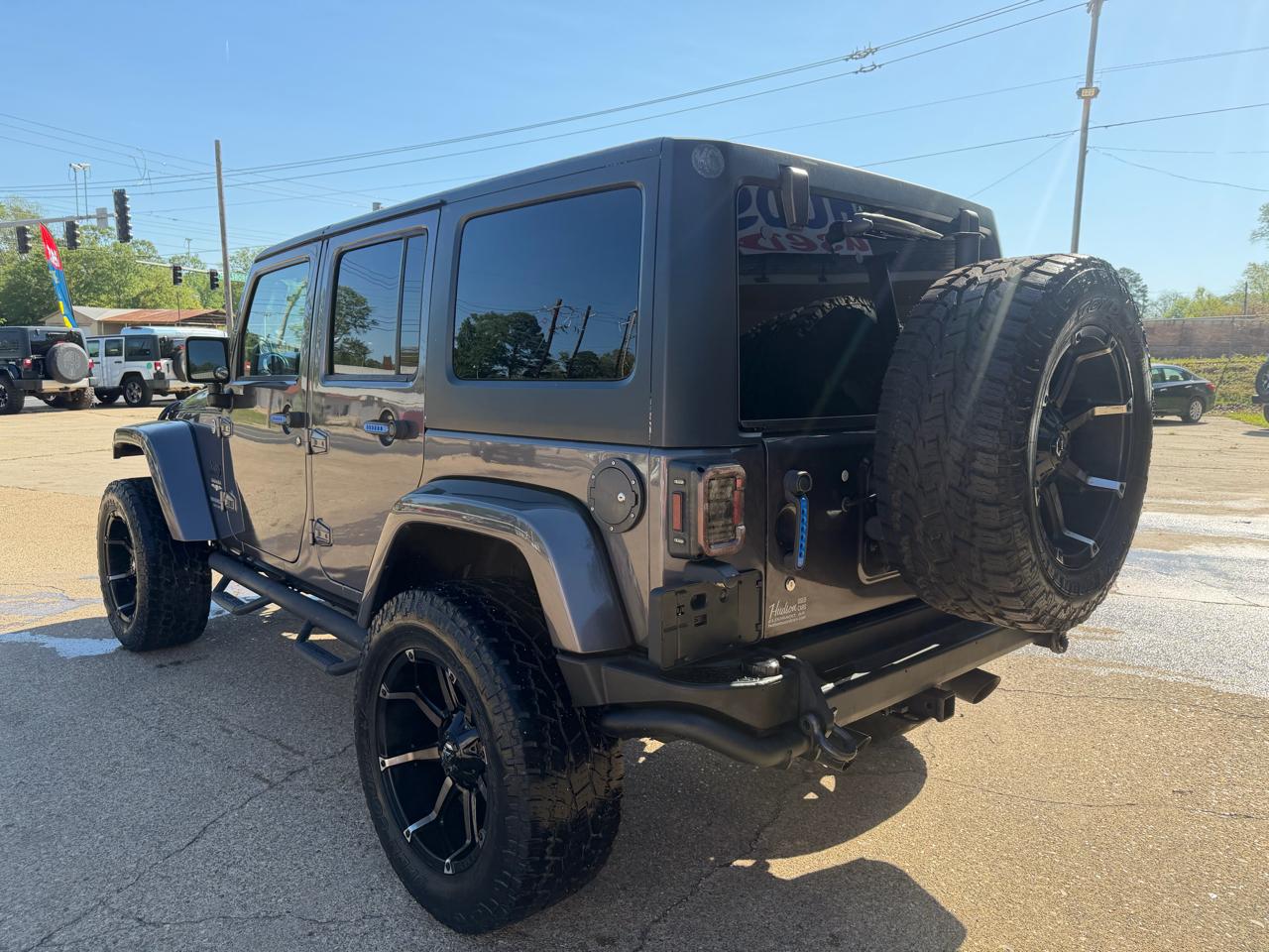 Jeep Wrangler Unlimited Sahara 4WD 2014