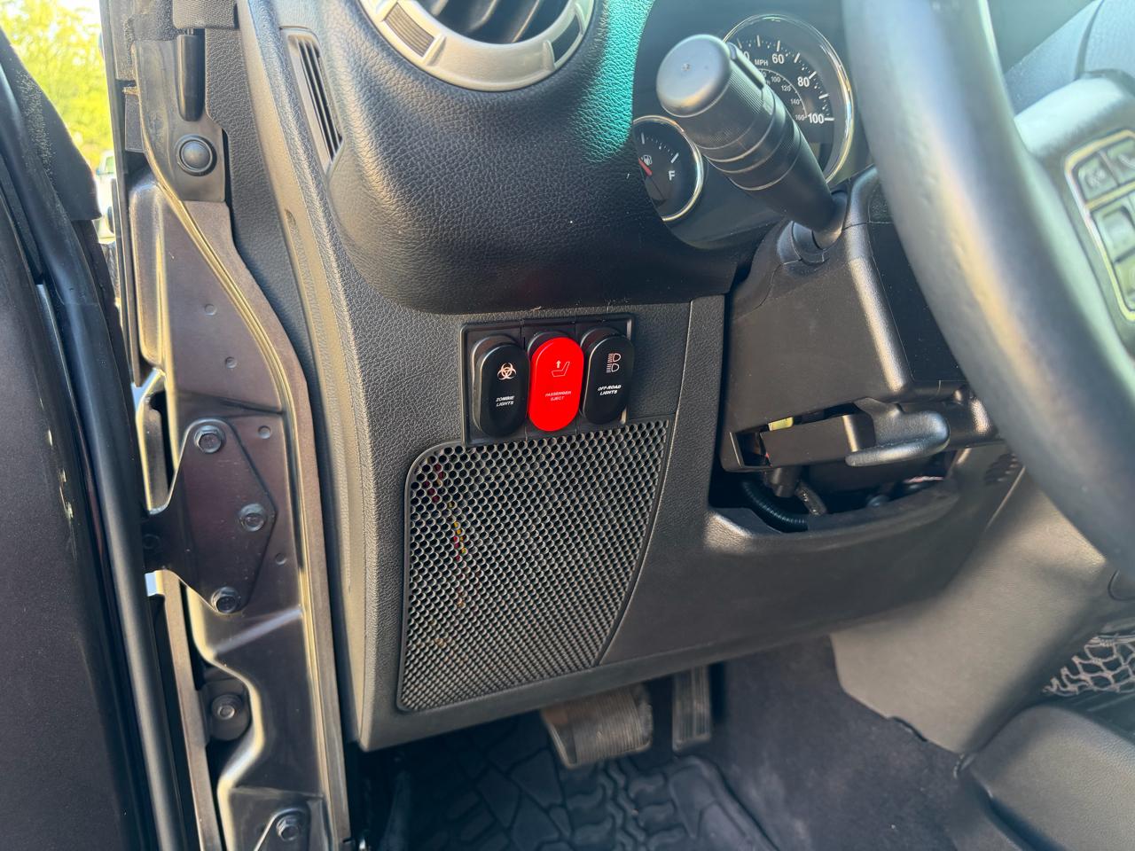 Jeep Wrangler Unlimited Sahara 4WD 2014