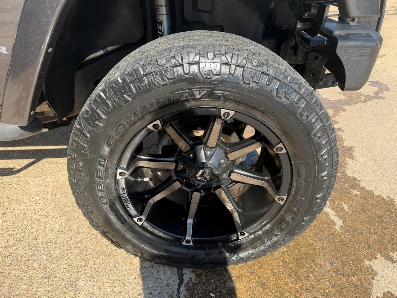 Jeep Wrangler Unlimited Sahara 4WD 2014