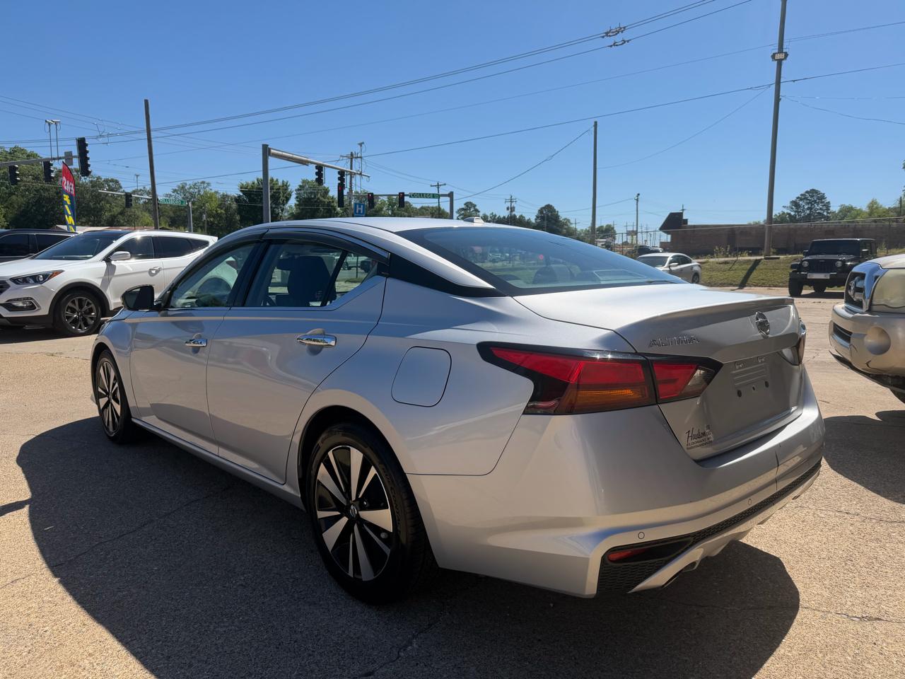 Nissan Altima 2.5 SL 2020