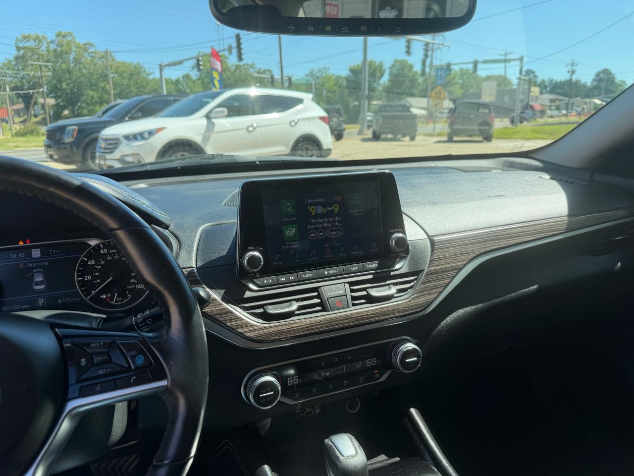 Nissan Altima 2.5 SL 2020
