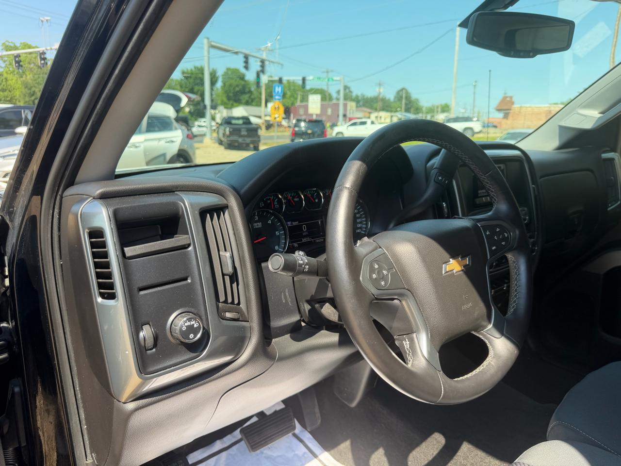 Chevrolet Silverado 1500 1LT Crew Cab 2WD 2014