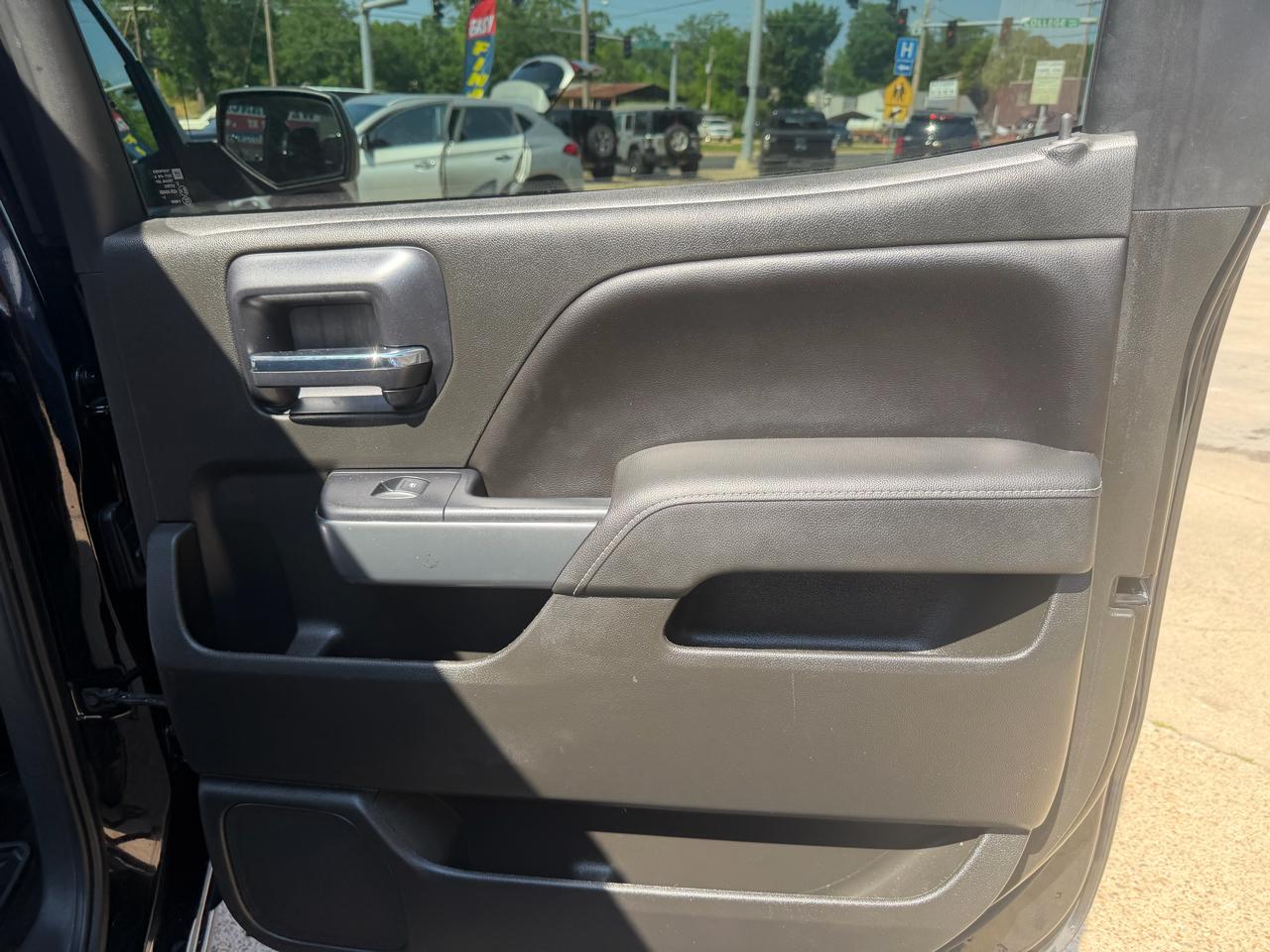 Chevrolet Silverado 1500 1LT Crew Cab 2WD 2014