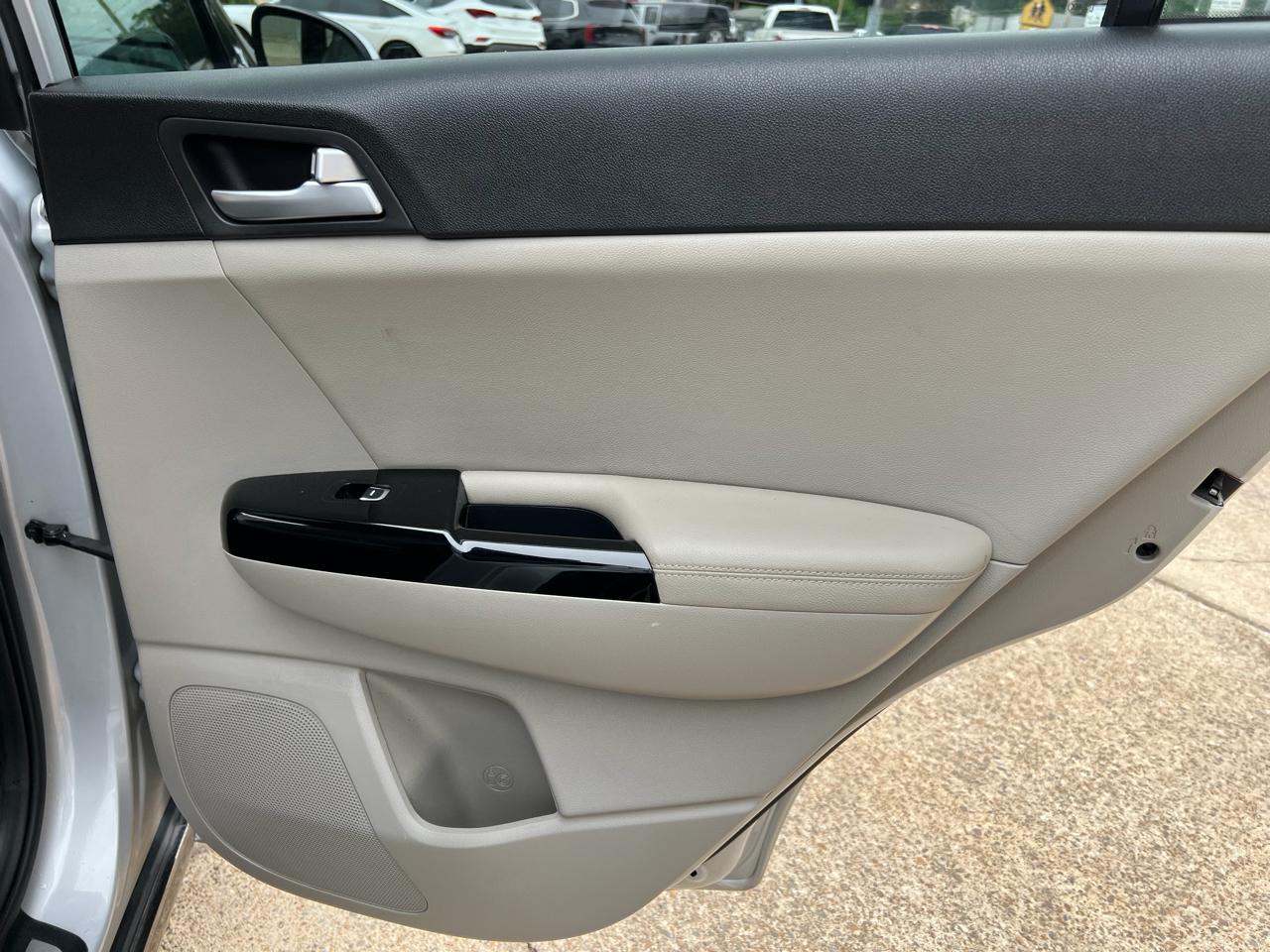 Kia Sportage SX FWD 2020