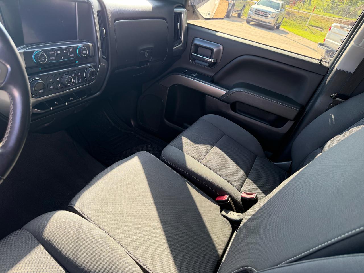 Chevrolet Silverado 1500  2018
