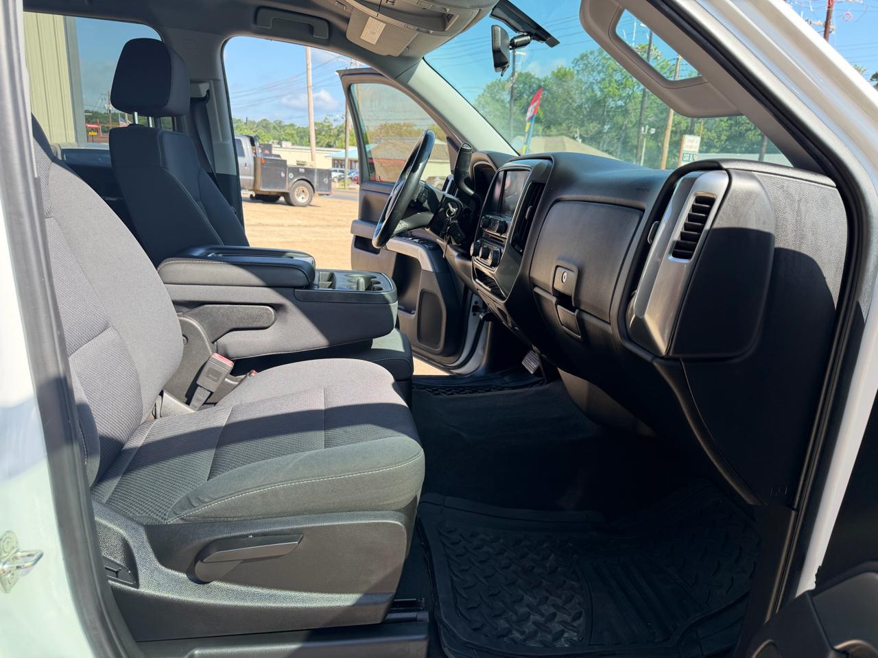 Chevrolet Silverado 1500  2018