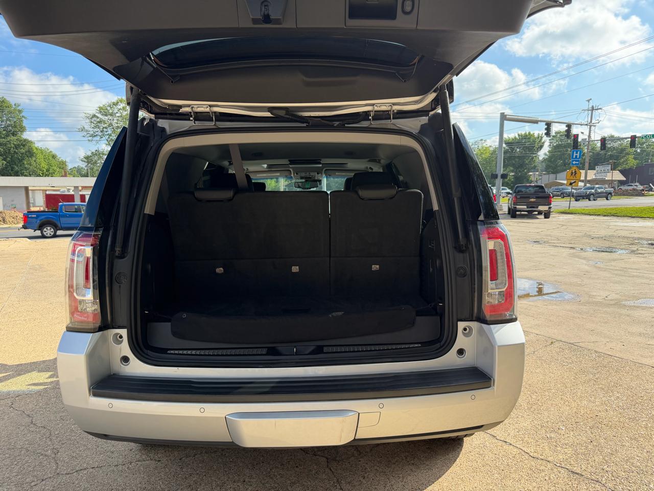 GMC Yukon SLT 2WD 2016