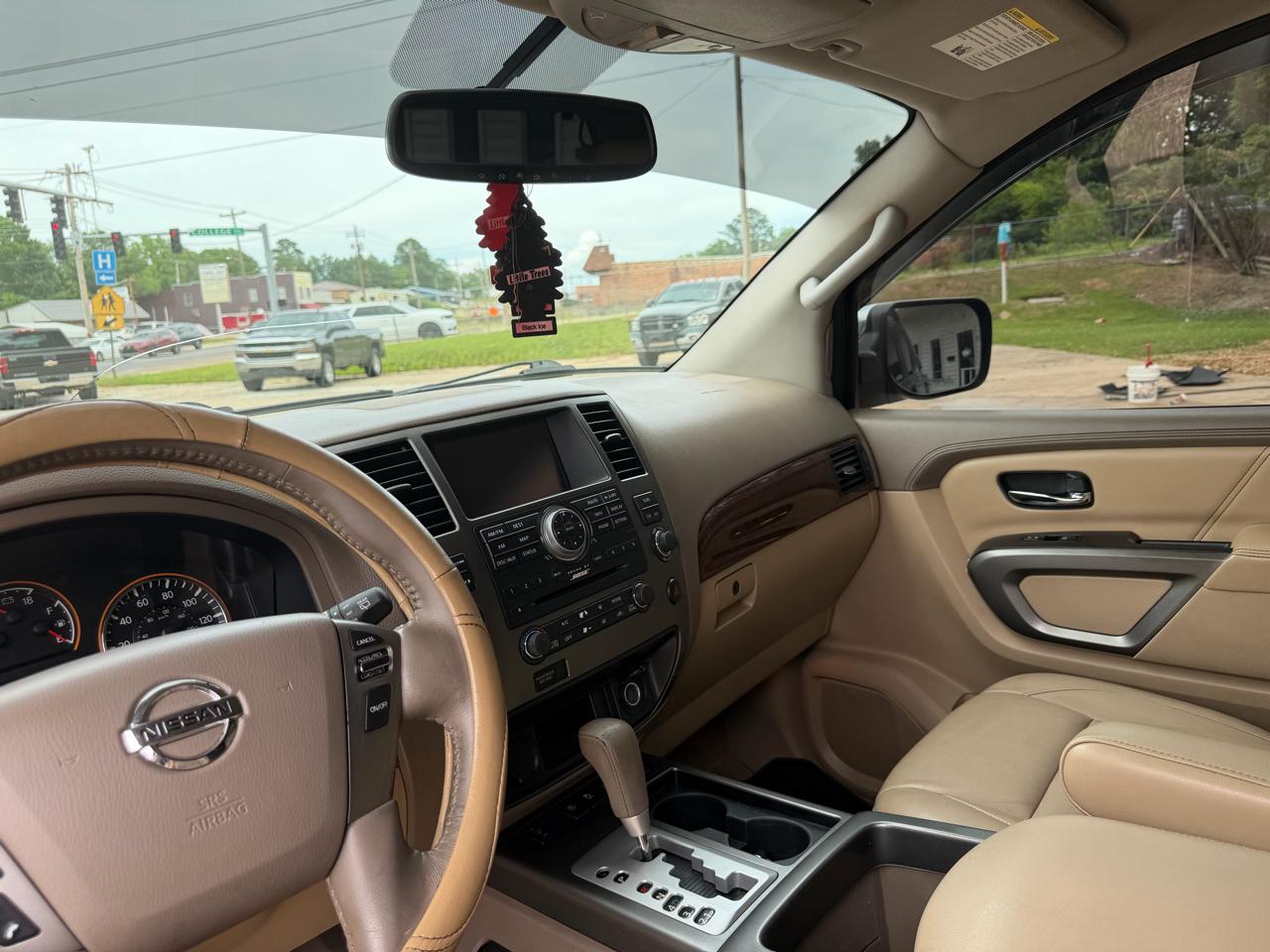 Nissan Armada Platinum 2WD 2015