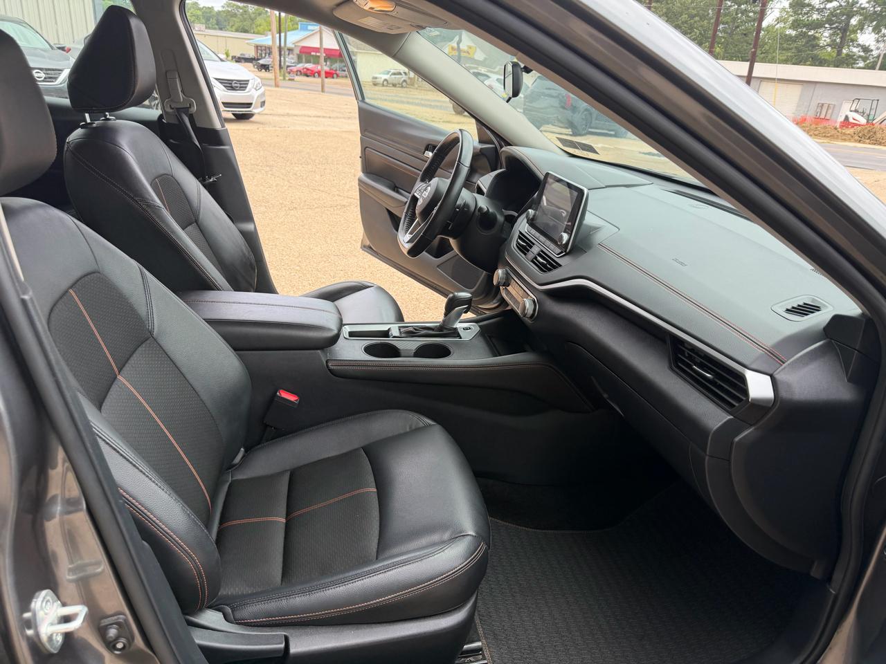 Nissan Altima 2.5 SR 2022