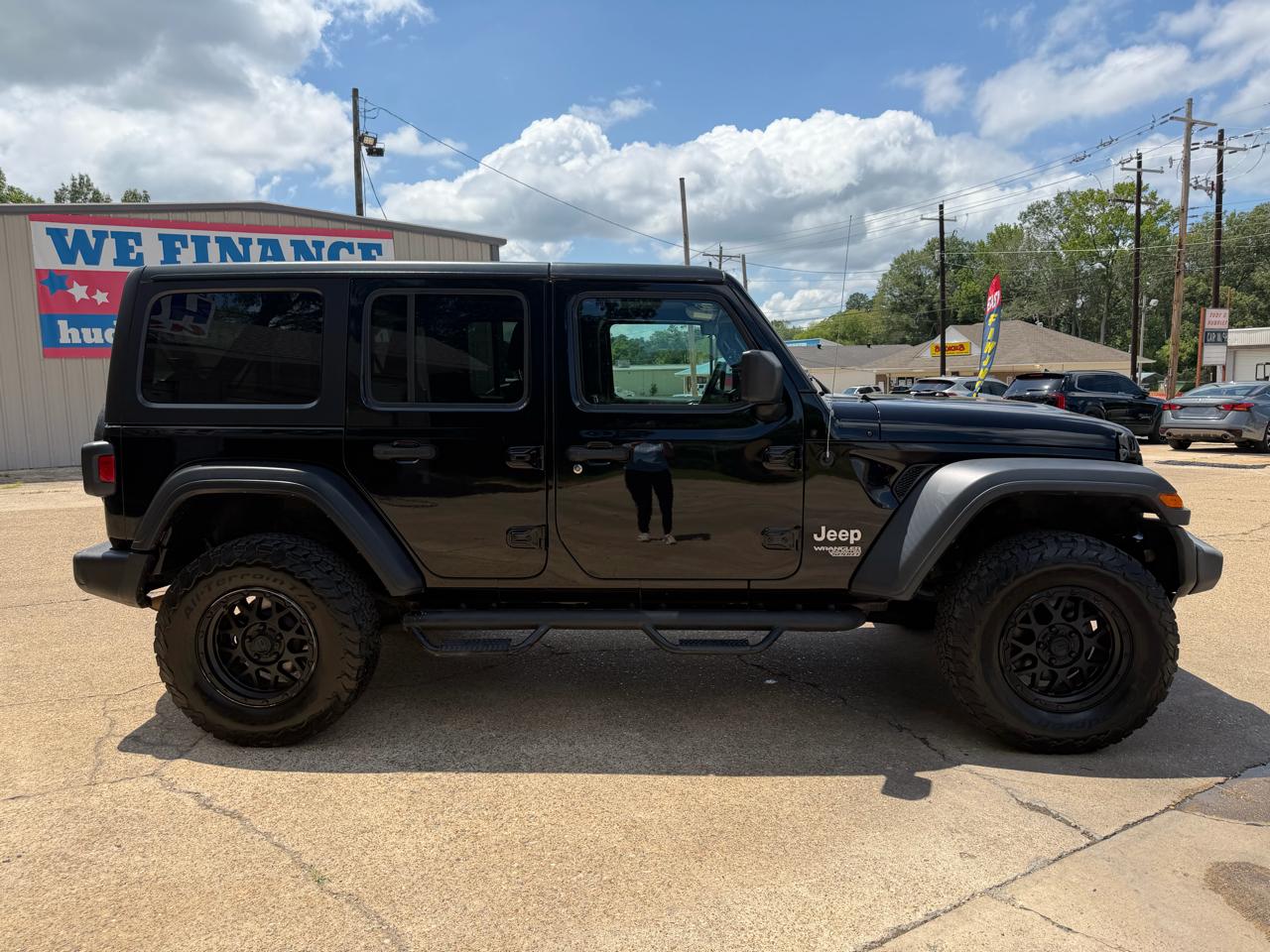 Jeep Wrangler Unlimited Sport 2018