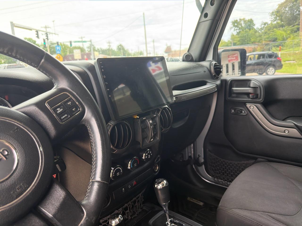 Jeep Wrangler Unlimited Sport 4WD 2014
